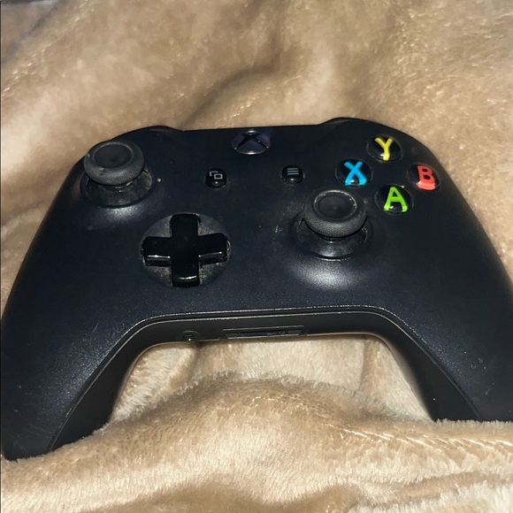 Black Wireless Controller